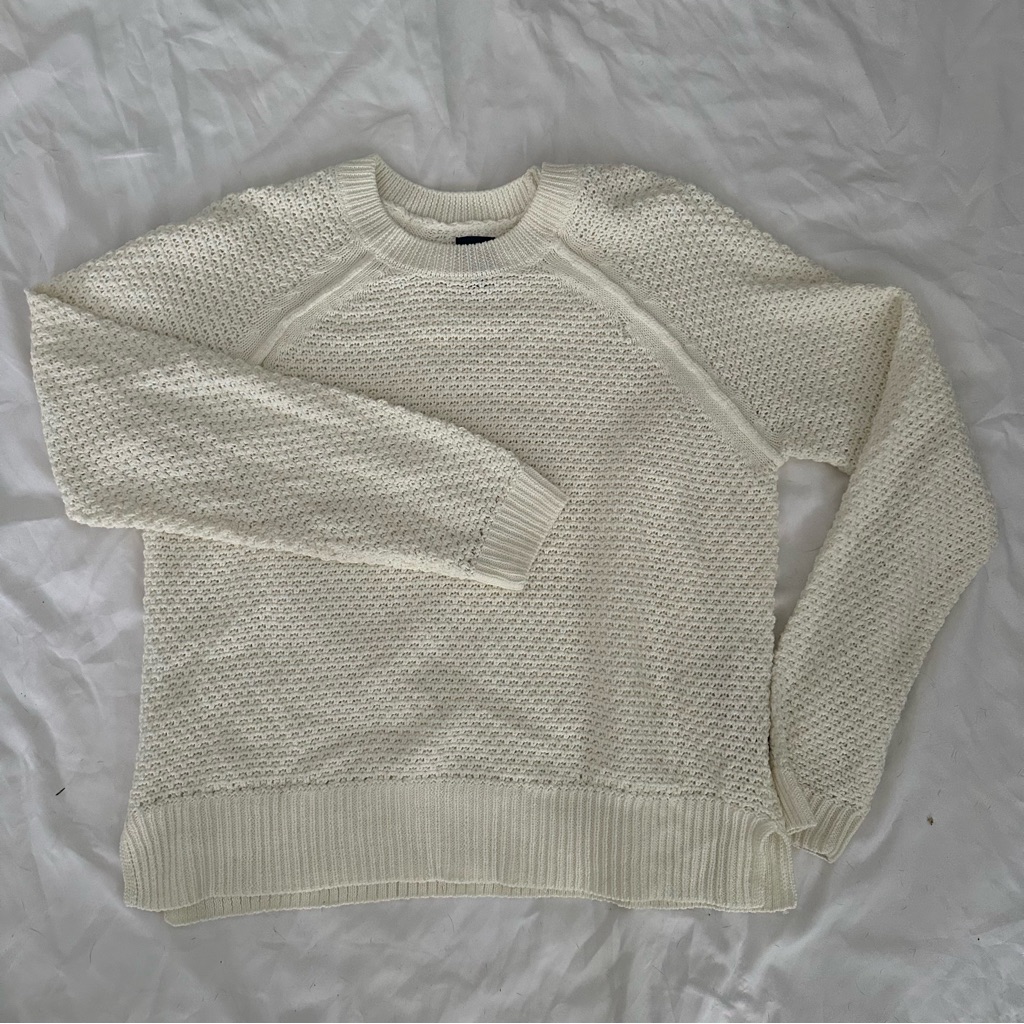 Gap Sweater Medium